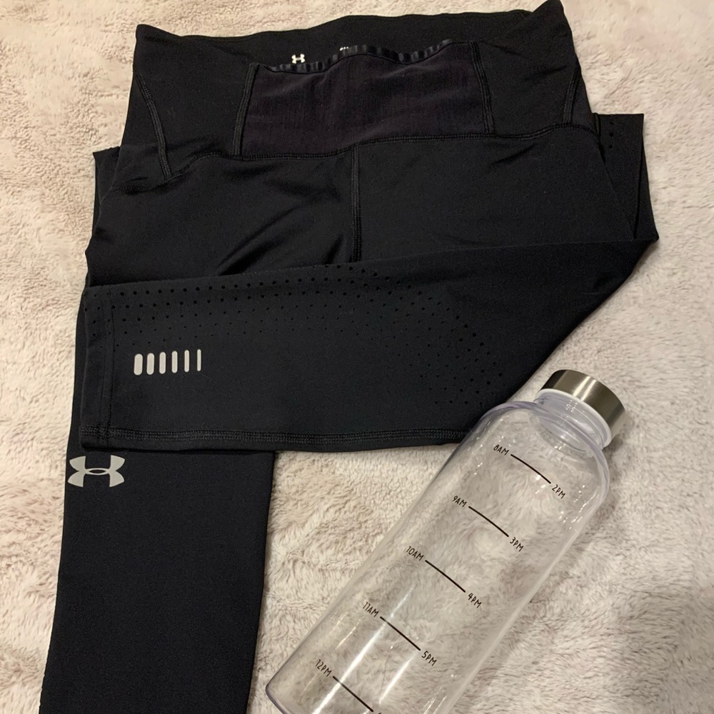UA Compression Heat Gear Leggings